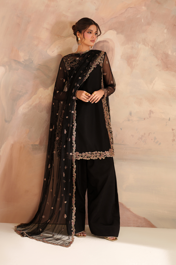 CC-77 Embroidered Net - Iznik