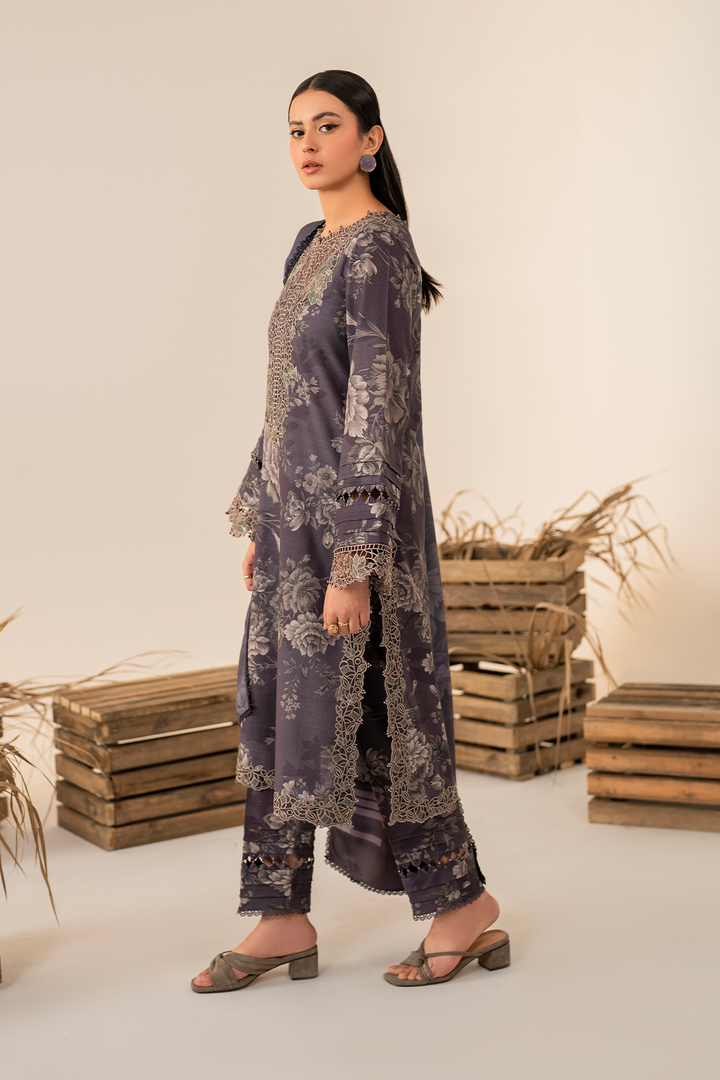 UE-349 Printed Khaddar - Iznik