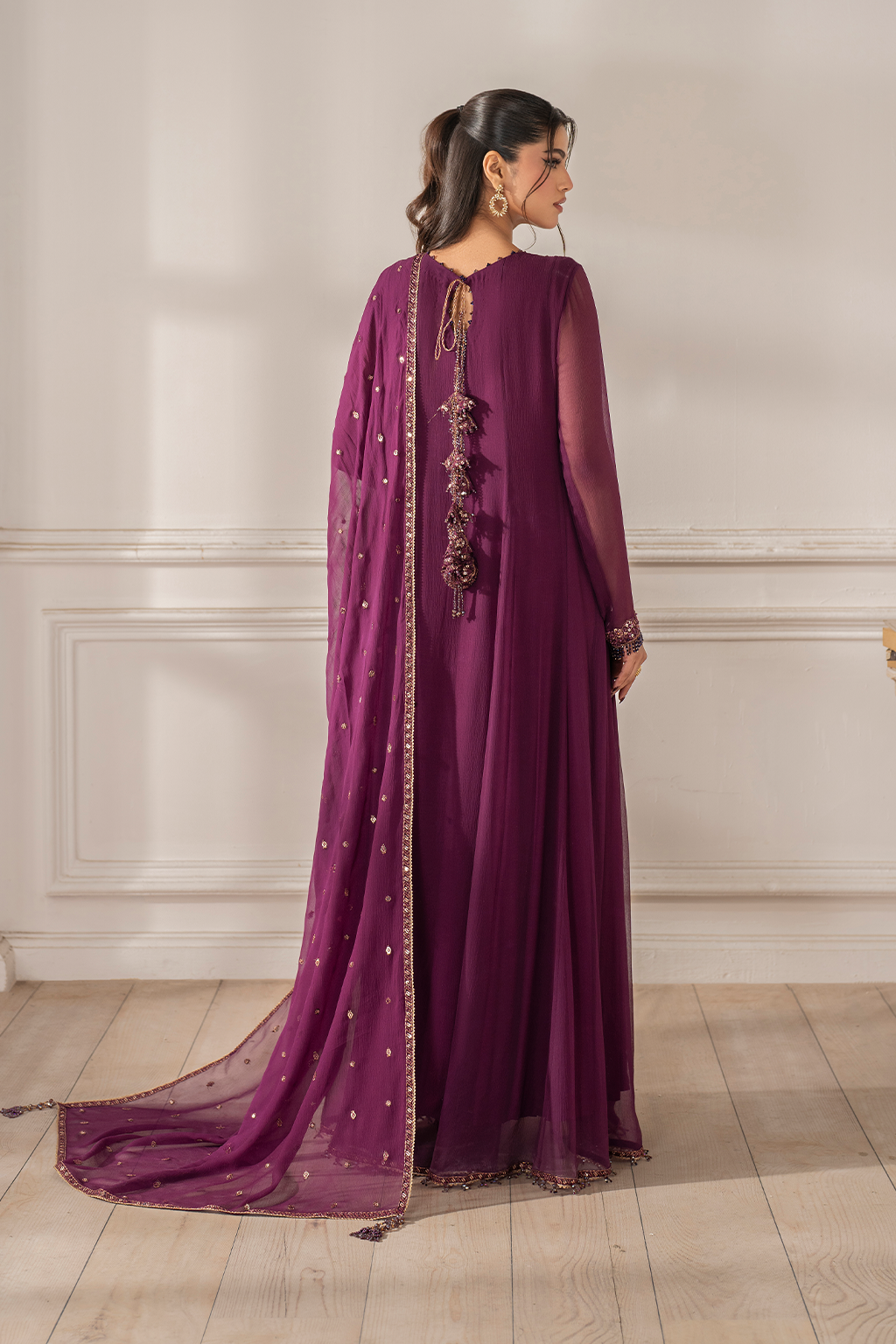 UE-480  Embroidered Chiffon - Iznik