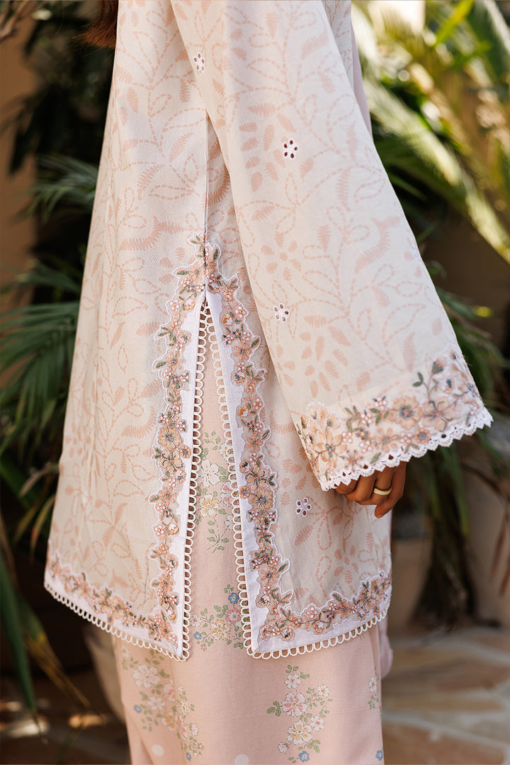 UE-670 Printed Lawn