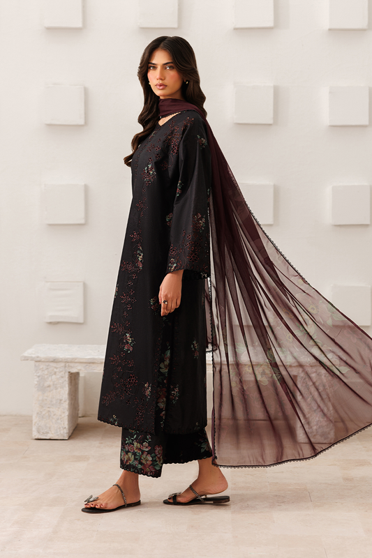 UE-637 Printed Lawn - Iznik