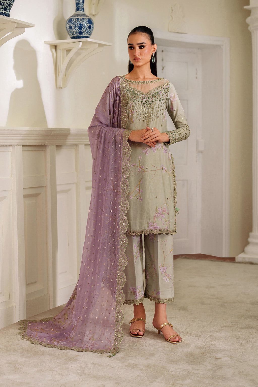 Formal Dresses for Women | Embroidered Velvet, Silk & Chiffon Iznik Formal Dresses for Women | Embroidered Velvet, Silk & Chiffon Iznik