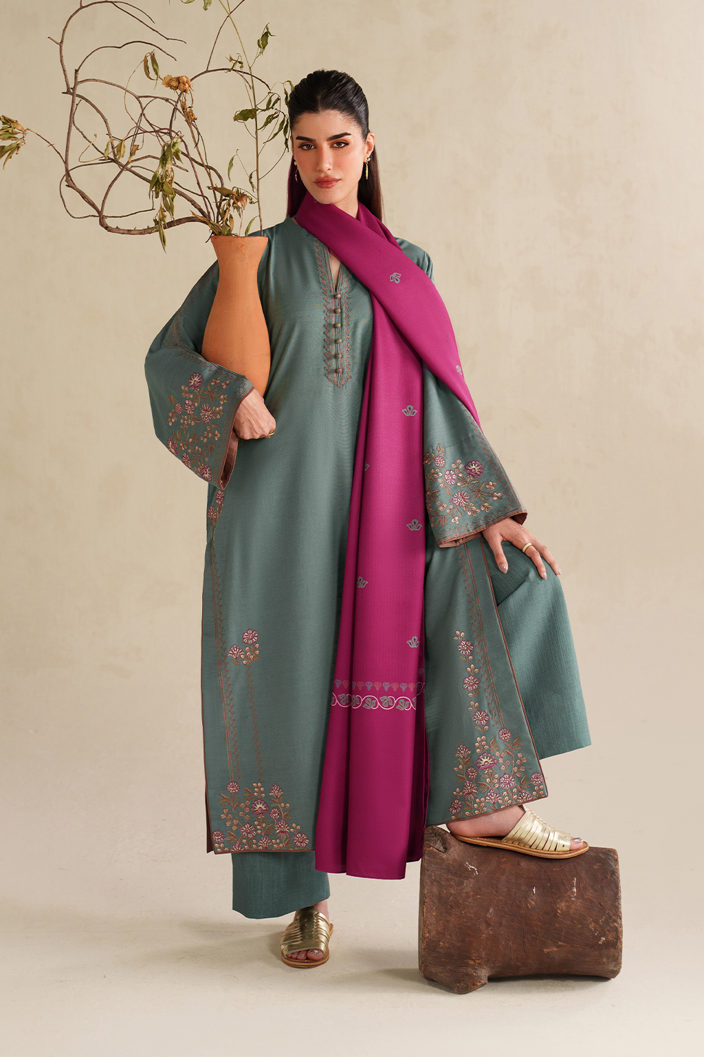 UE-589 Embroidered Khaddar