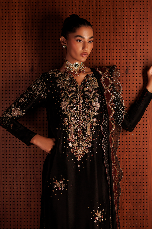 UE-716 Embroidered Ramen Silk
