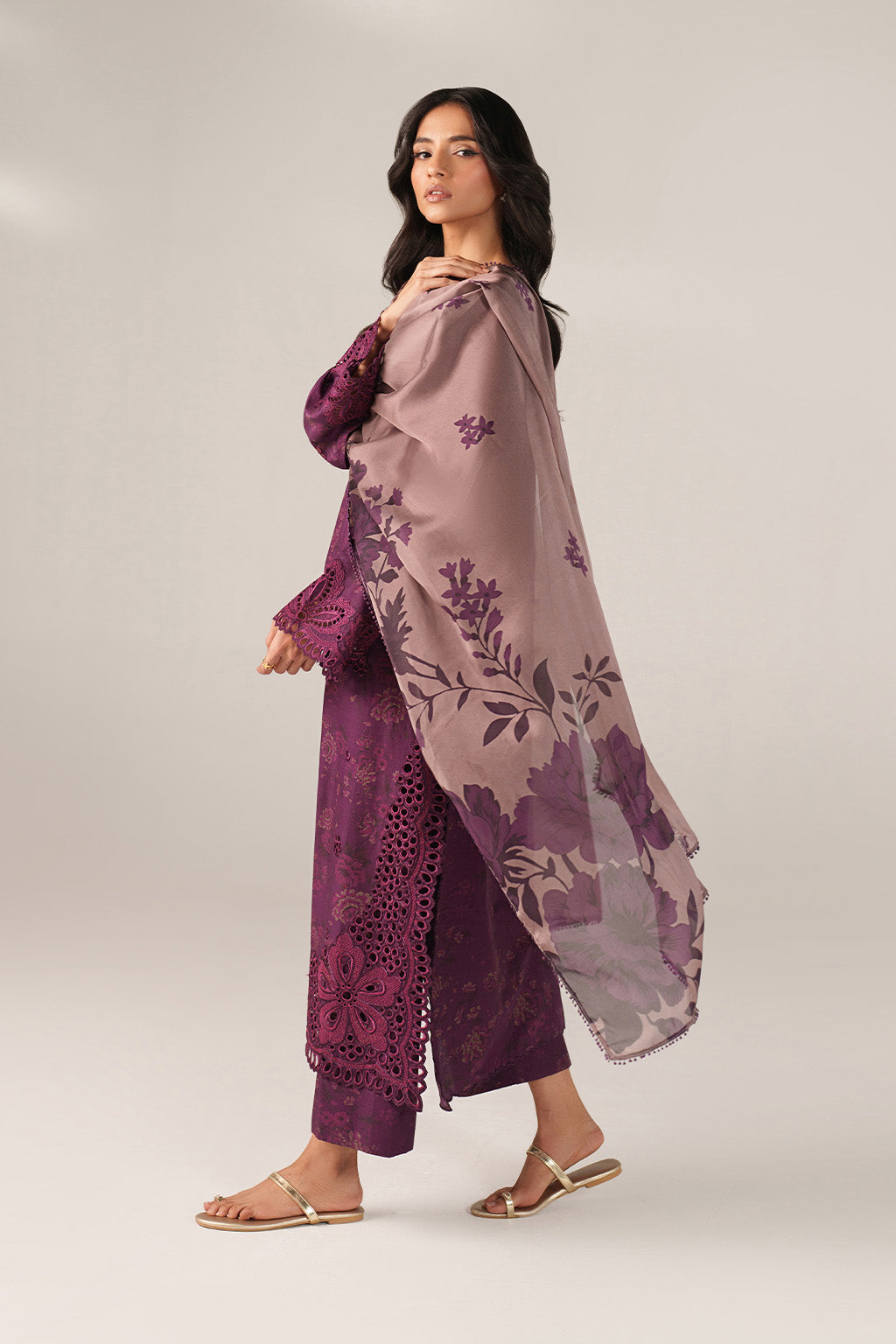 SS-08 Embroidered Lawn