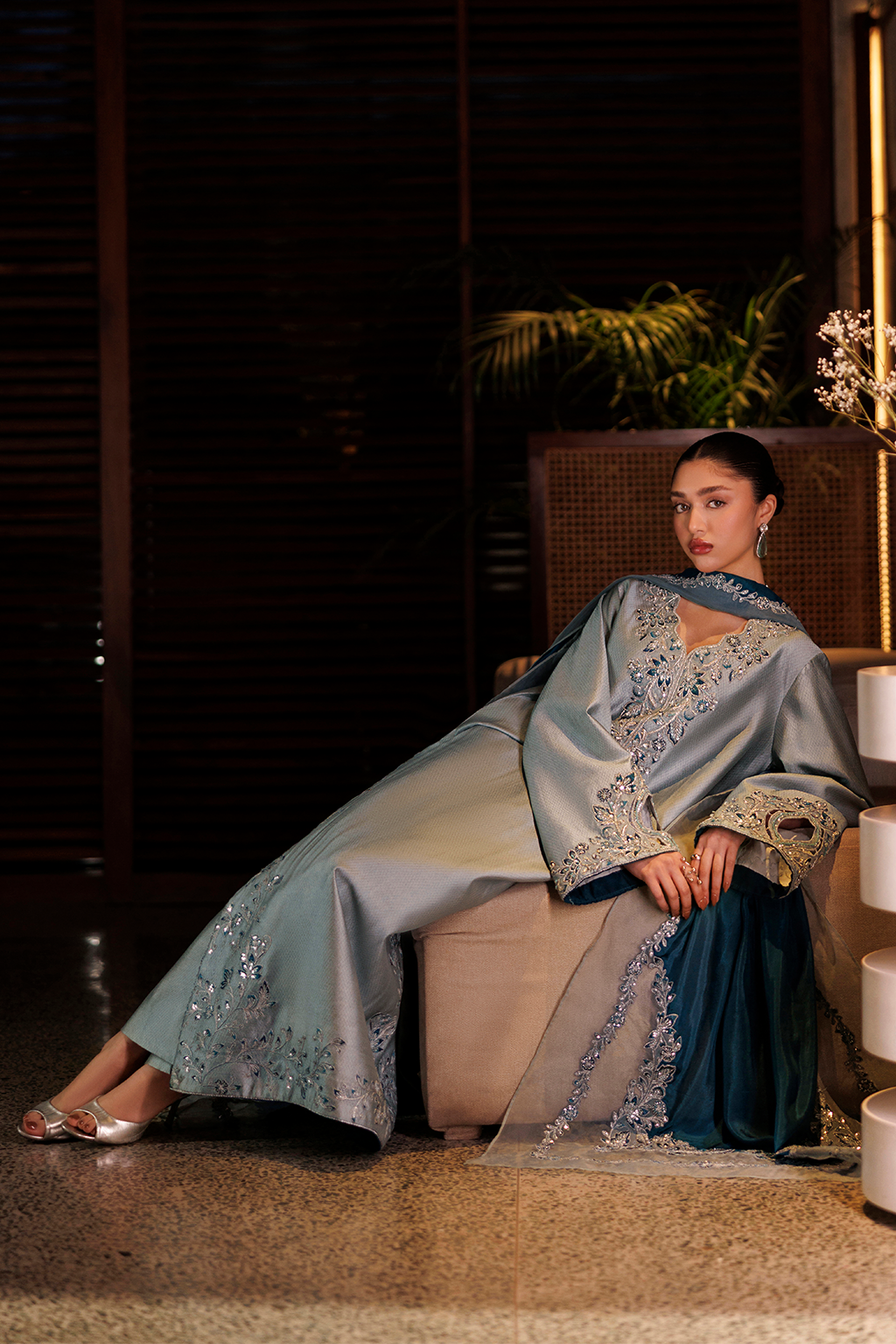 UE-717 Embroidered Jacquard Sheesha Silk