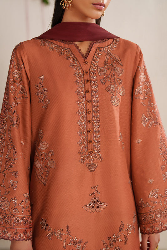 UE-604 Embroidered Lawn - Iznik