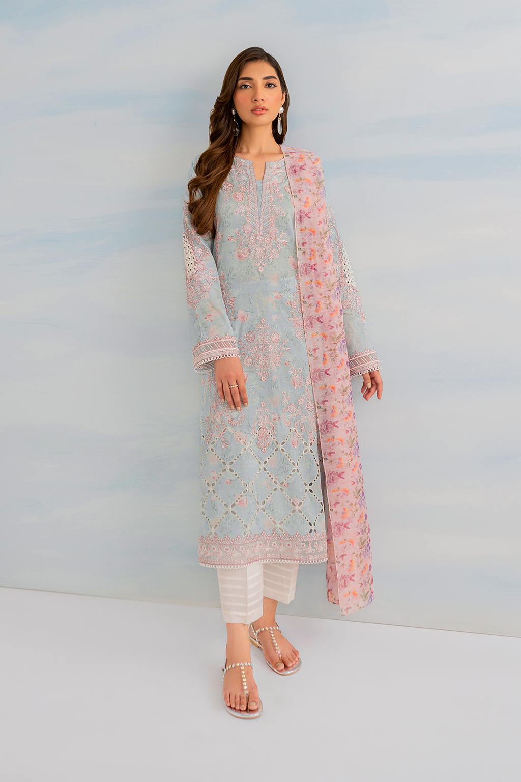 IGL-01 Embroidered Lawn