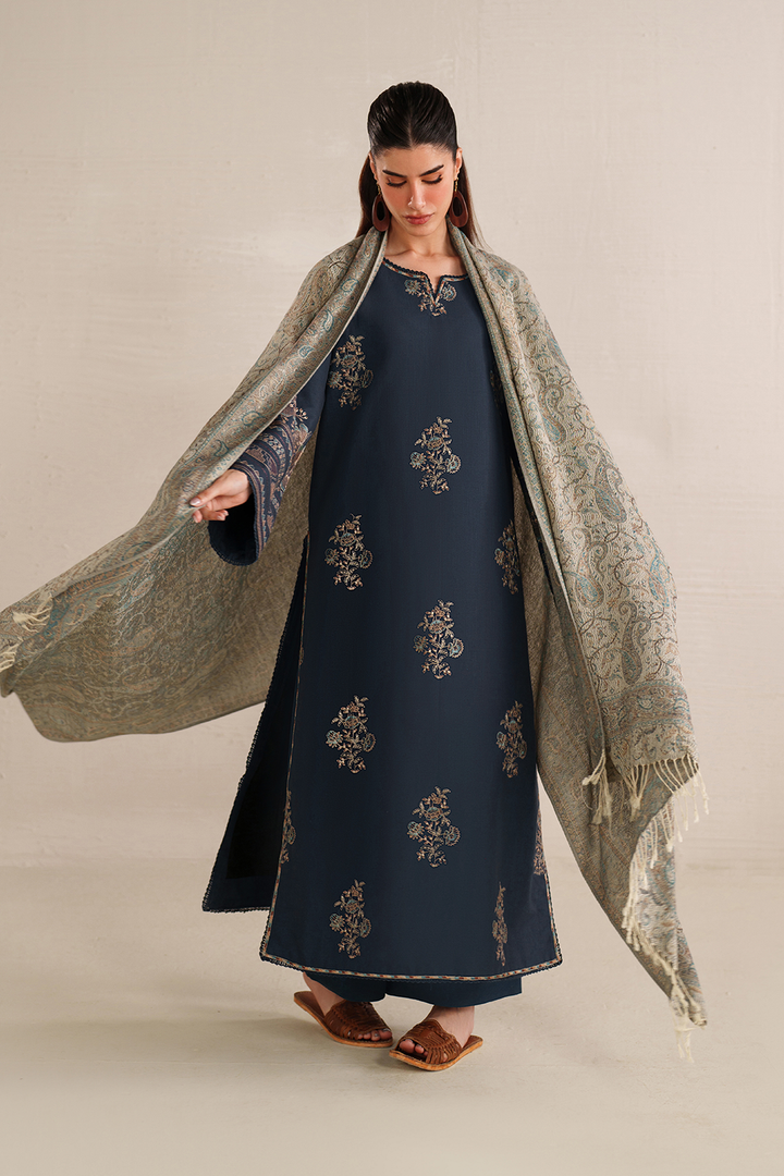 UE-586  Embroidered Khaddar