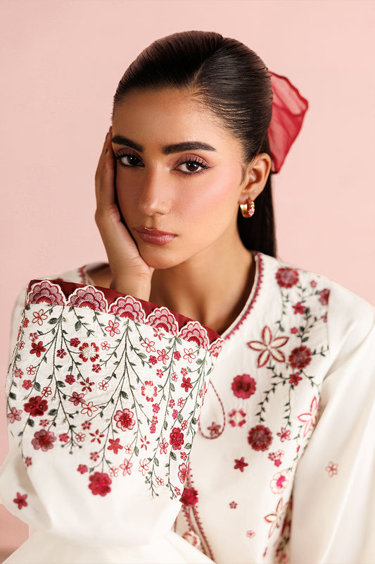 IP-355 Embroidered Lawn - Iznik