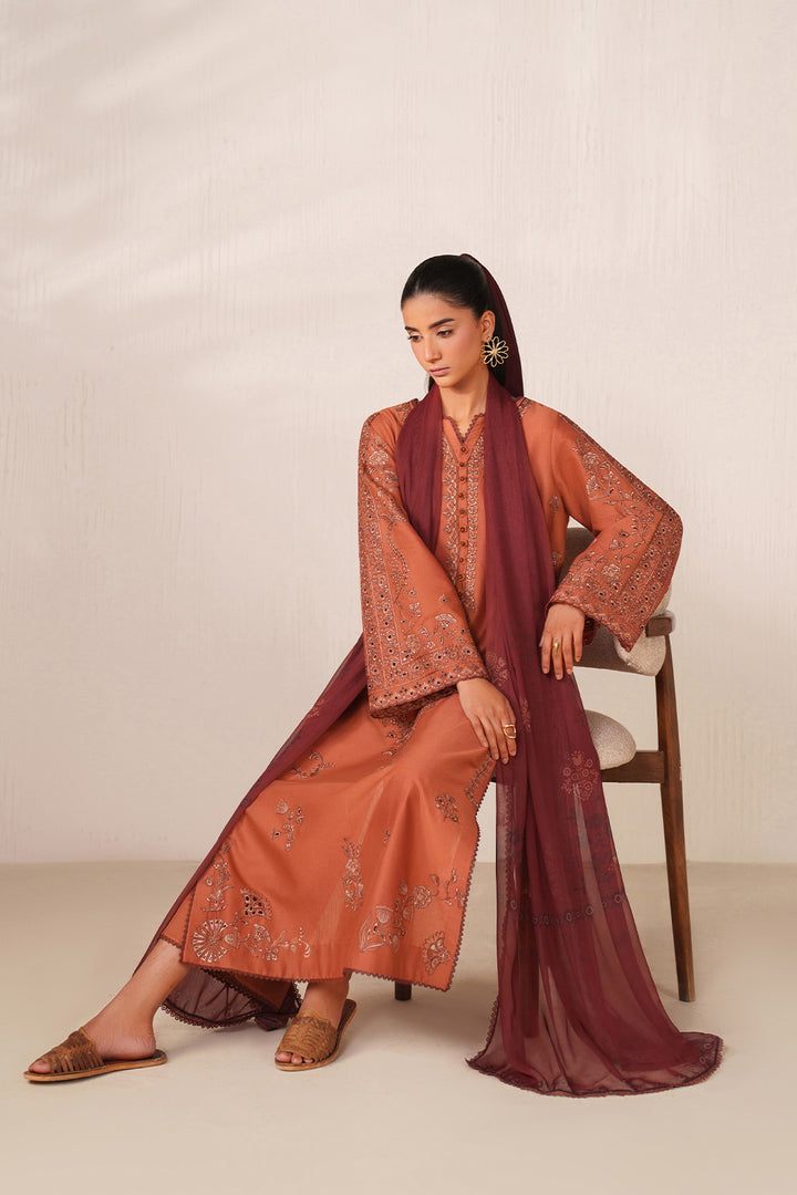 UE-604 Embroidered Lawn