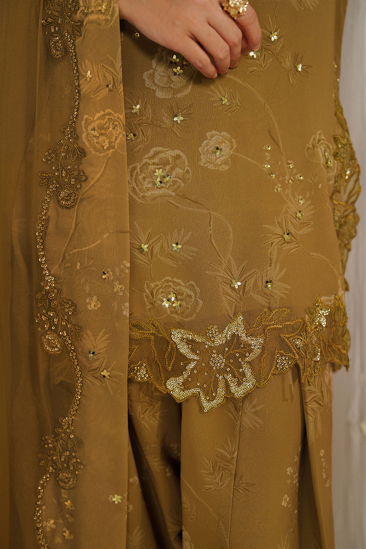 UE-545  Printed Formals