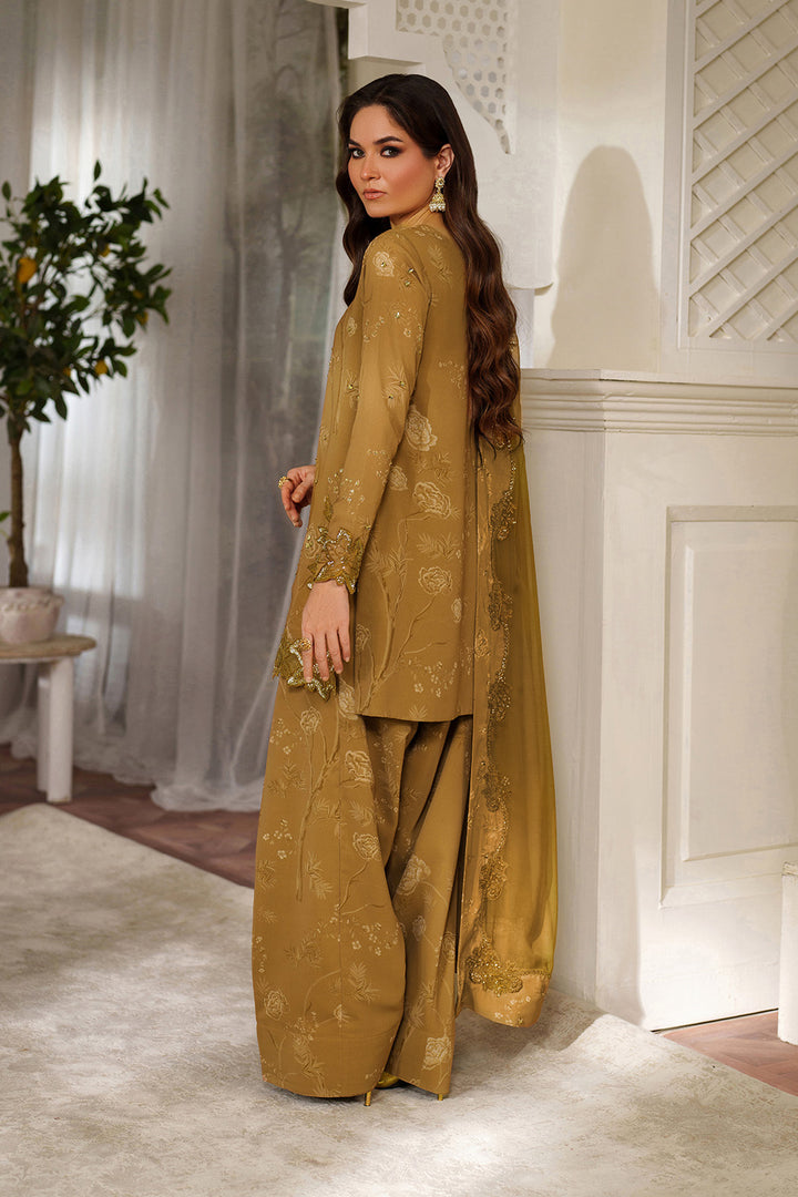 UE-545  Printed Formals