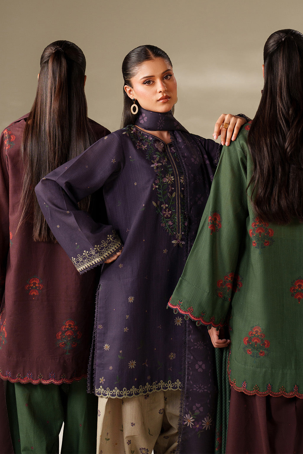 UE-568 Printed Khaddar