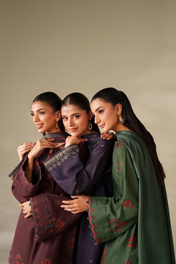 UE-562  Printed Khaddar