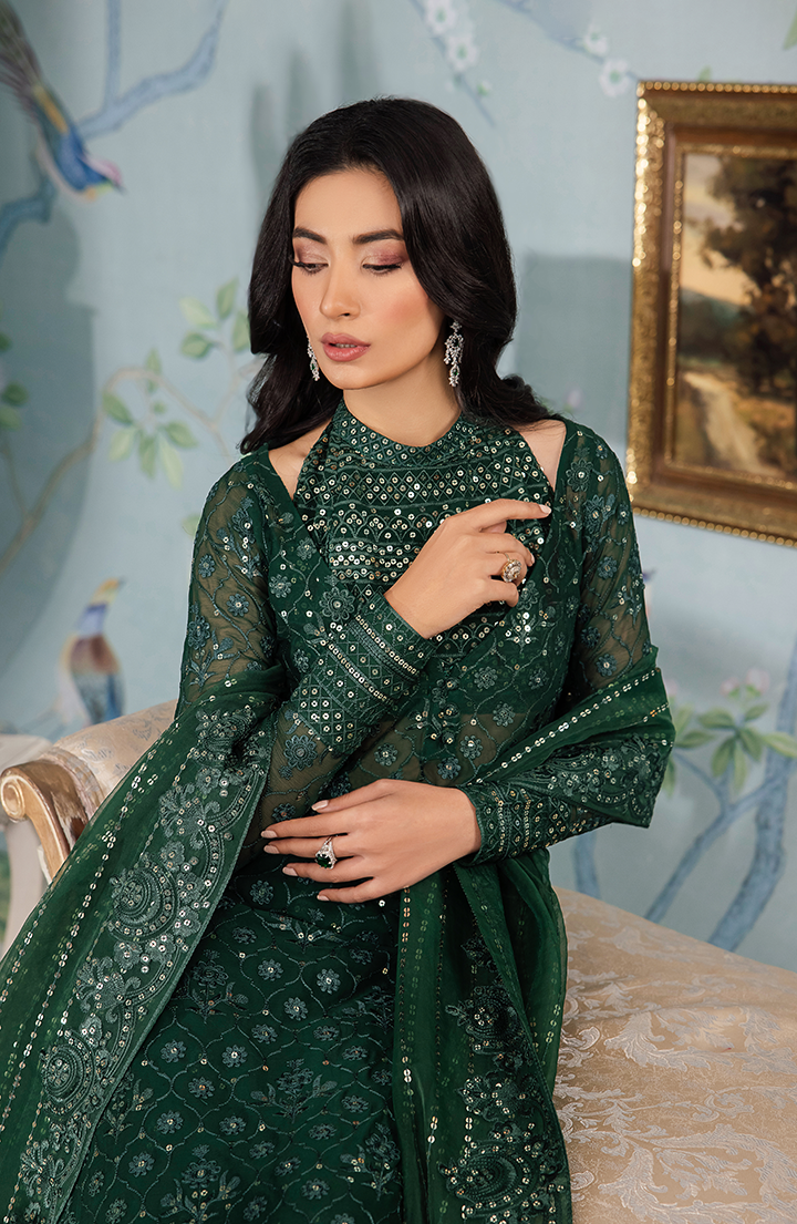 Iznik 2025 pakistani clothing