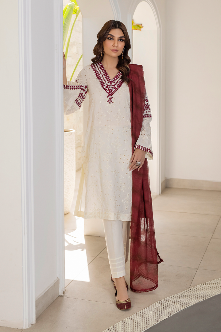 IP-202 Embroidered Lawn