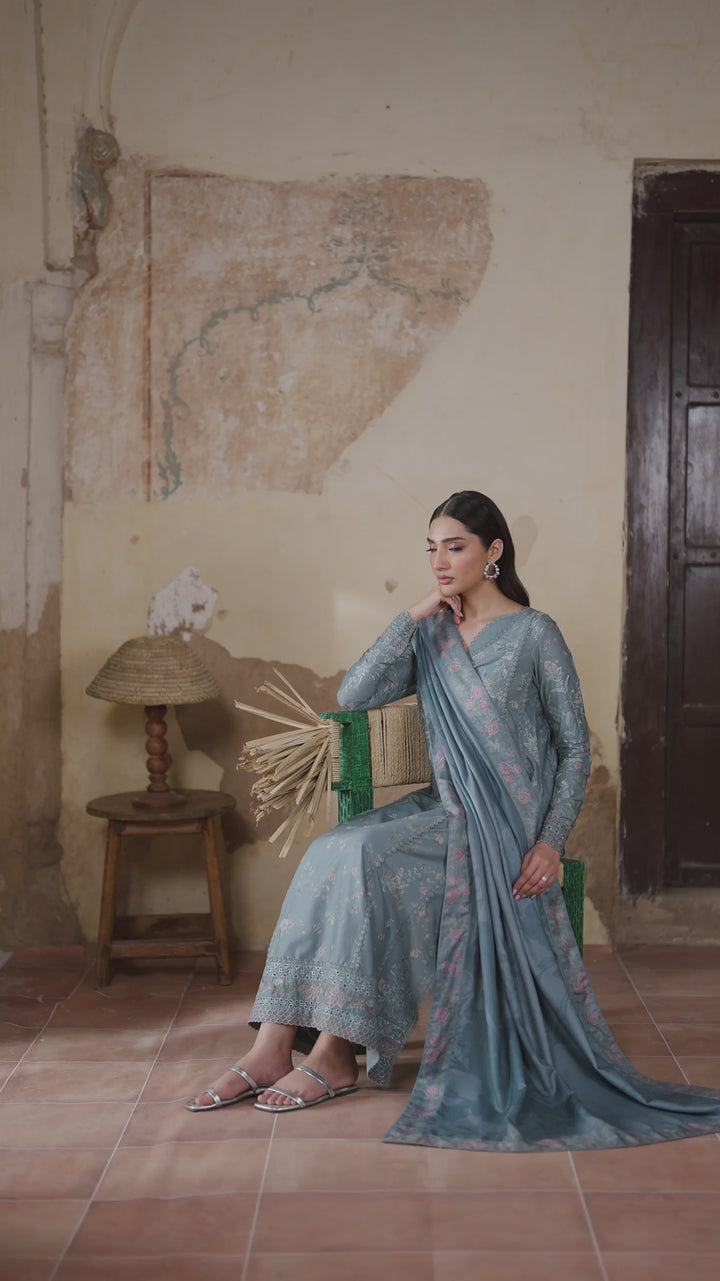 IPF-10  Embroidered Printed Linen