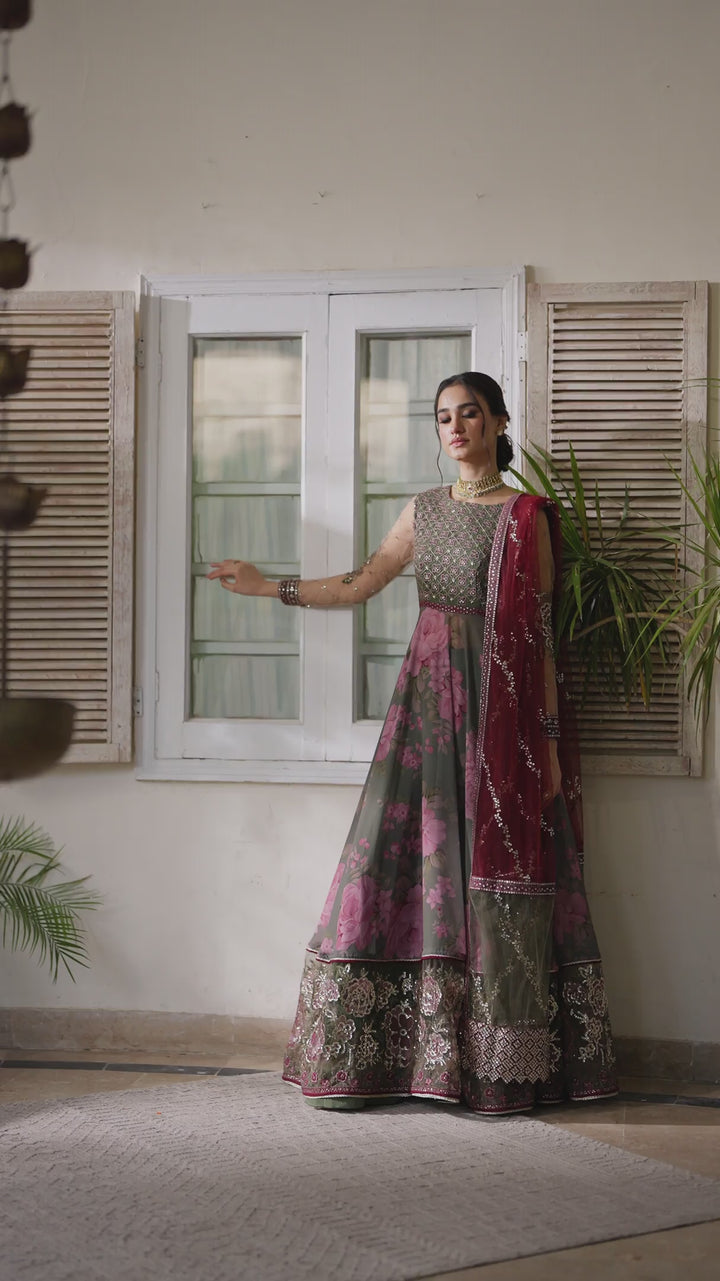 UE-541 Printed Formals