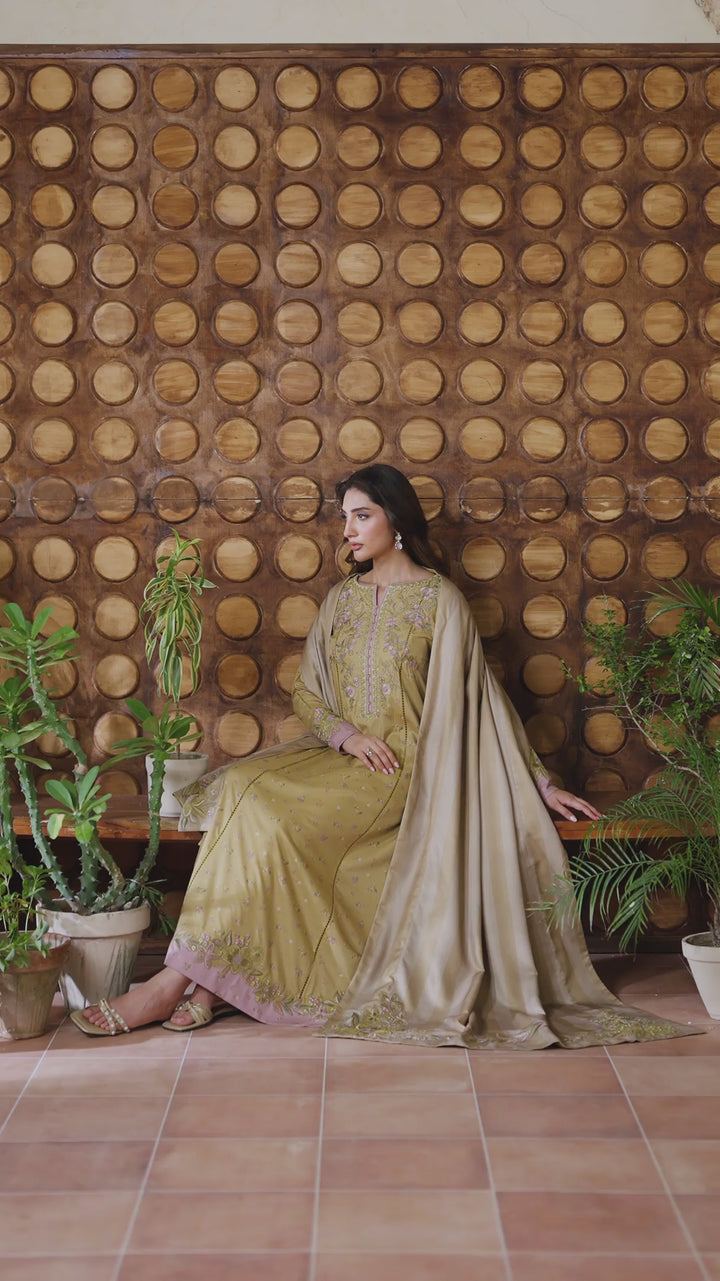 IPF-04  Printed Viscose Linen