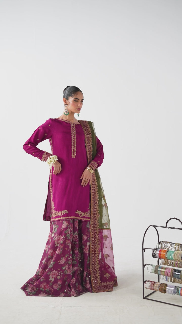 IRS-16 Embroidered Rawsilk