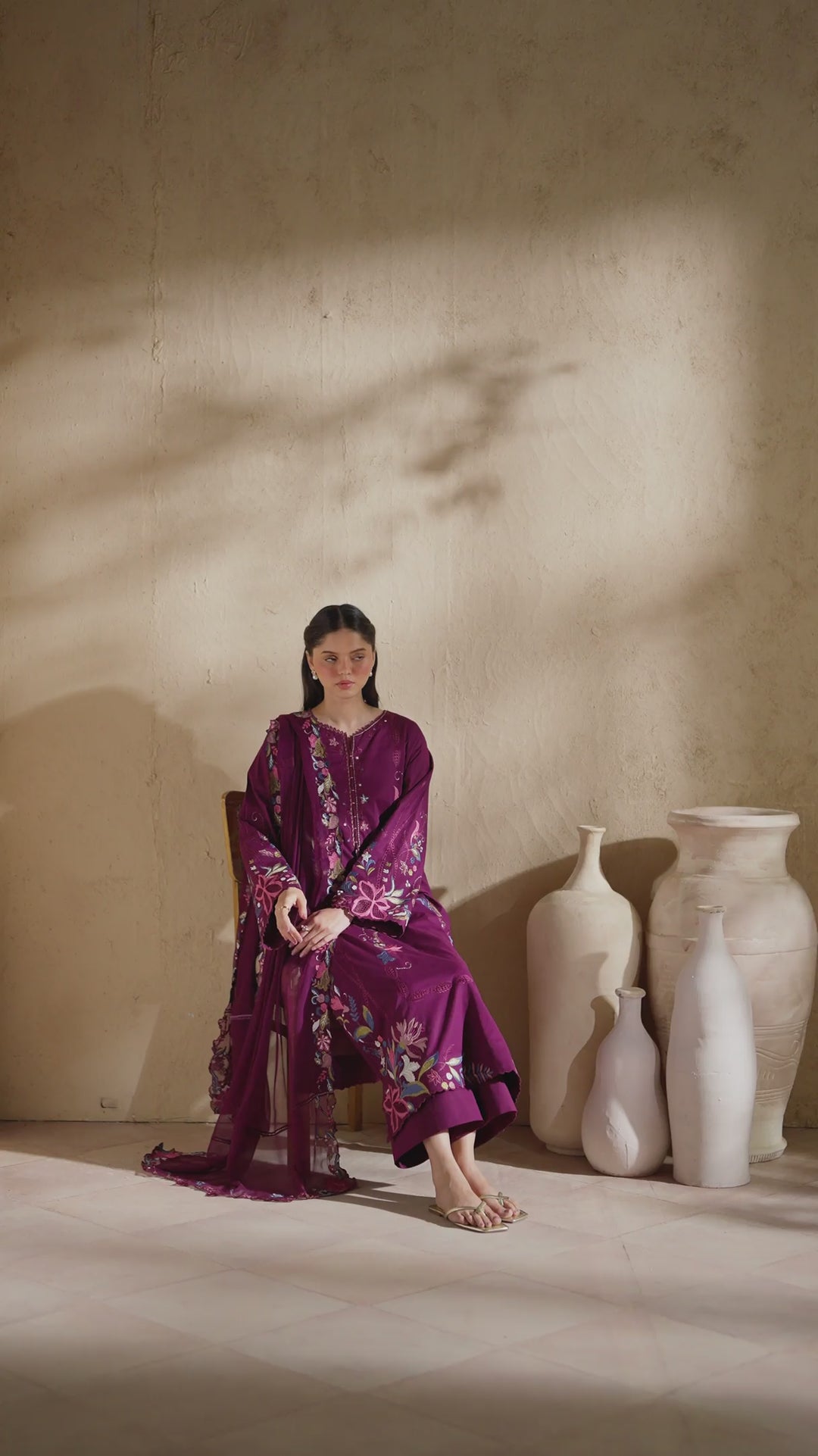 EL-03 Embroidered Lawn