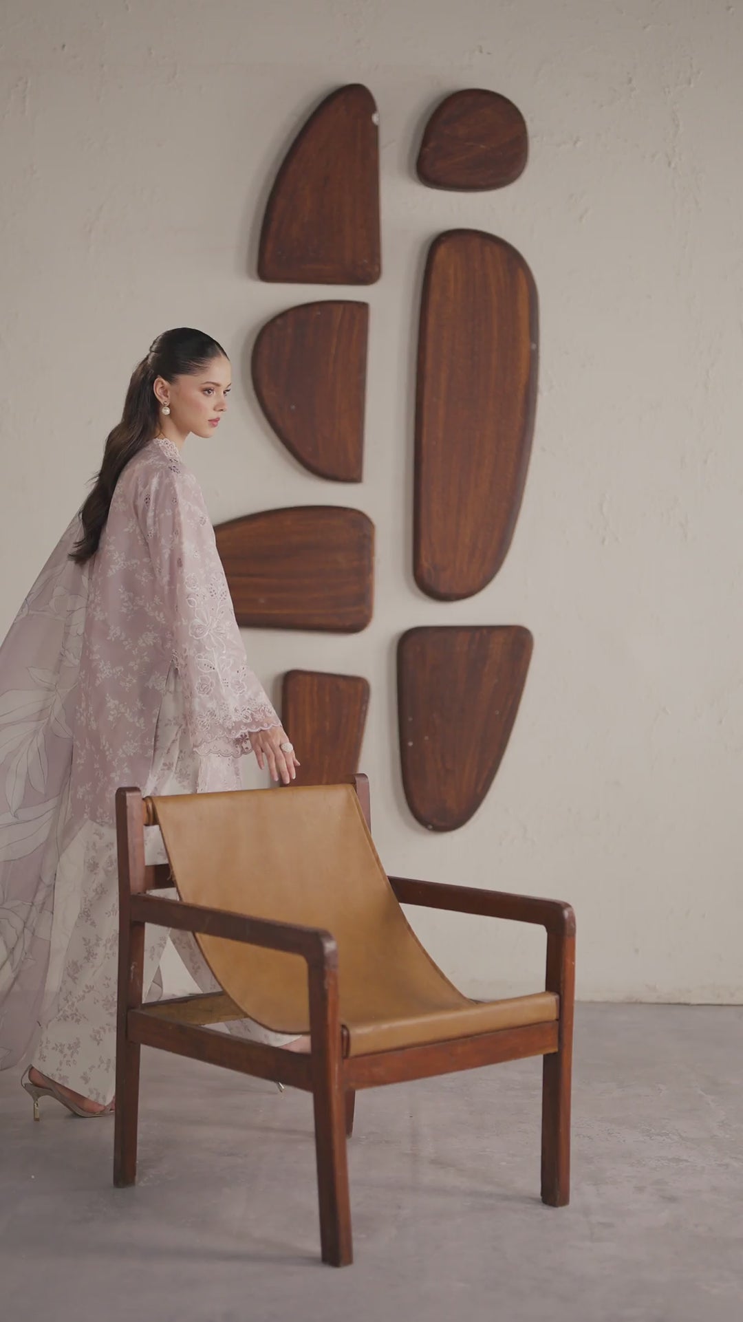 IBE-07 Embroidered Lawn